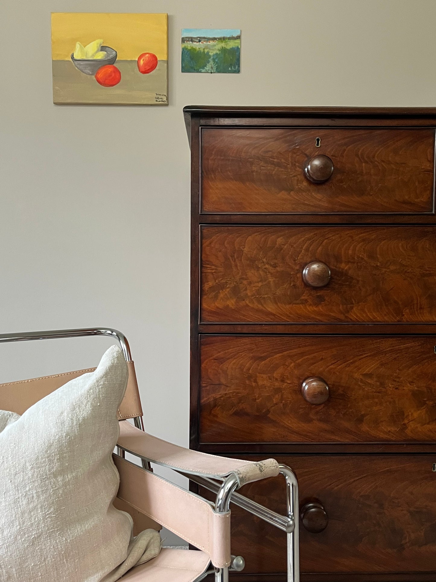 Mahogany Chest of Drawers.