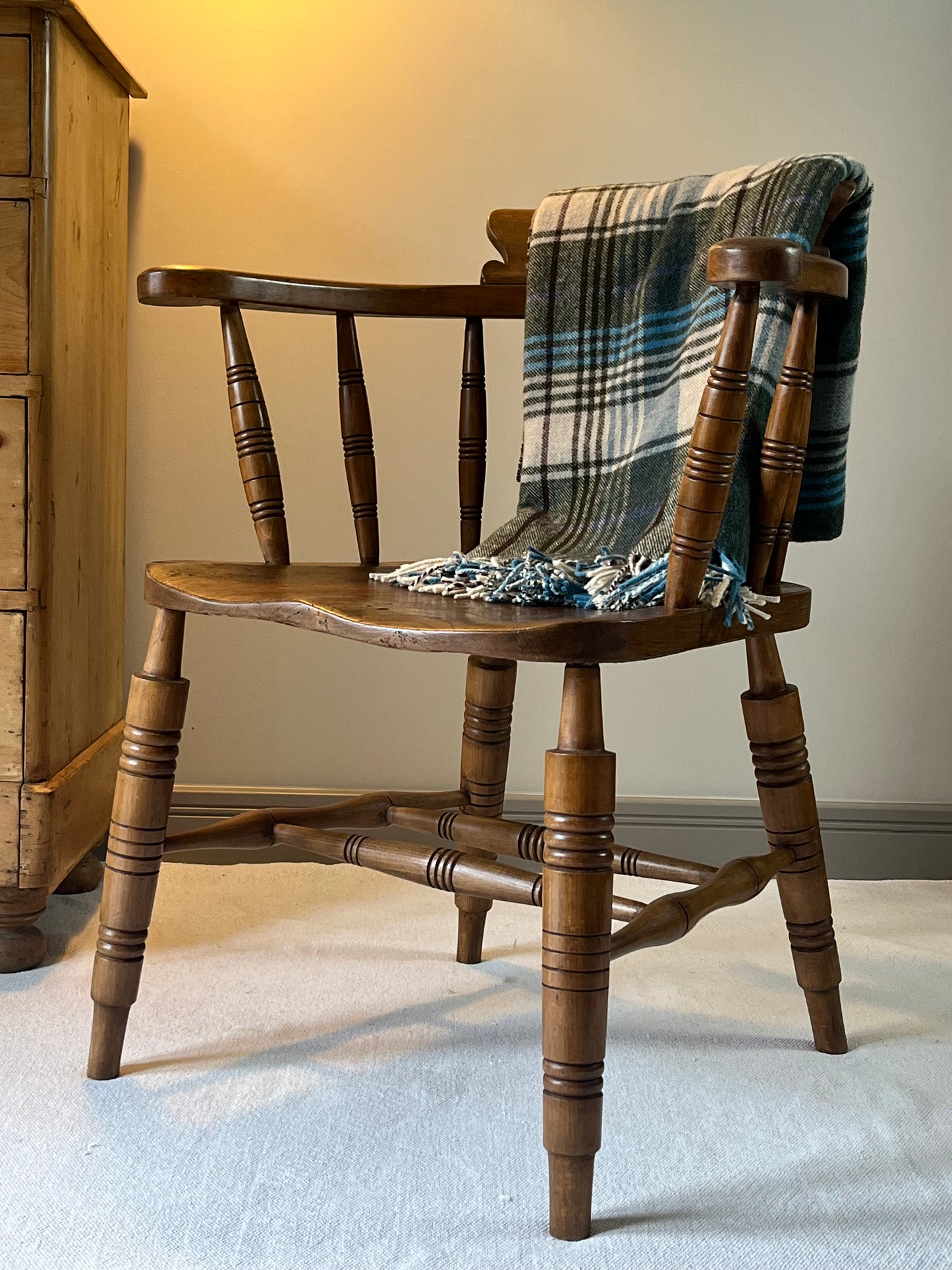 Captains Chair.