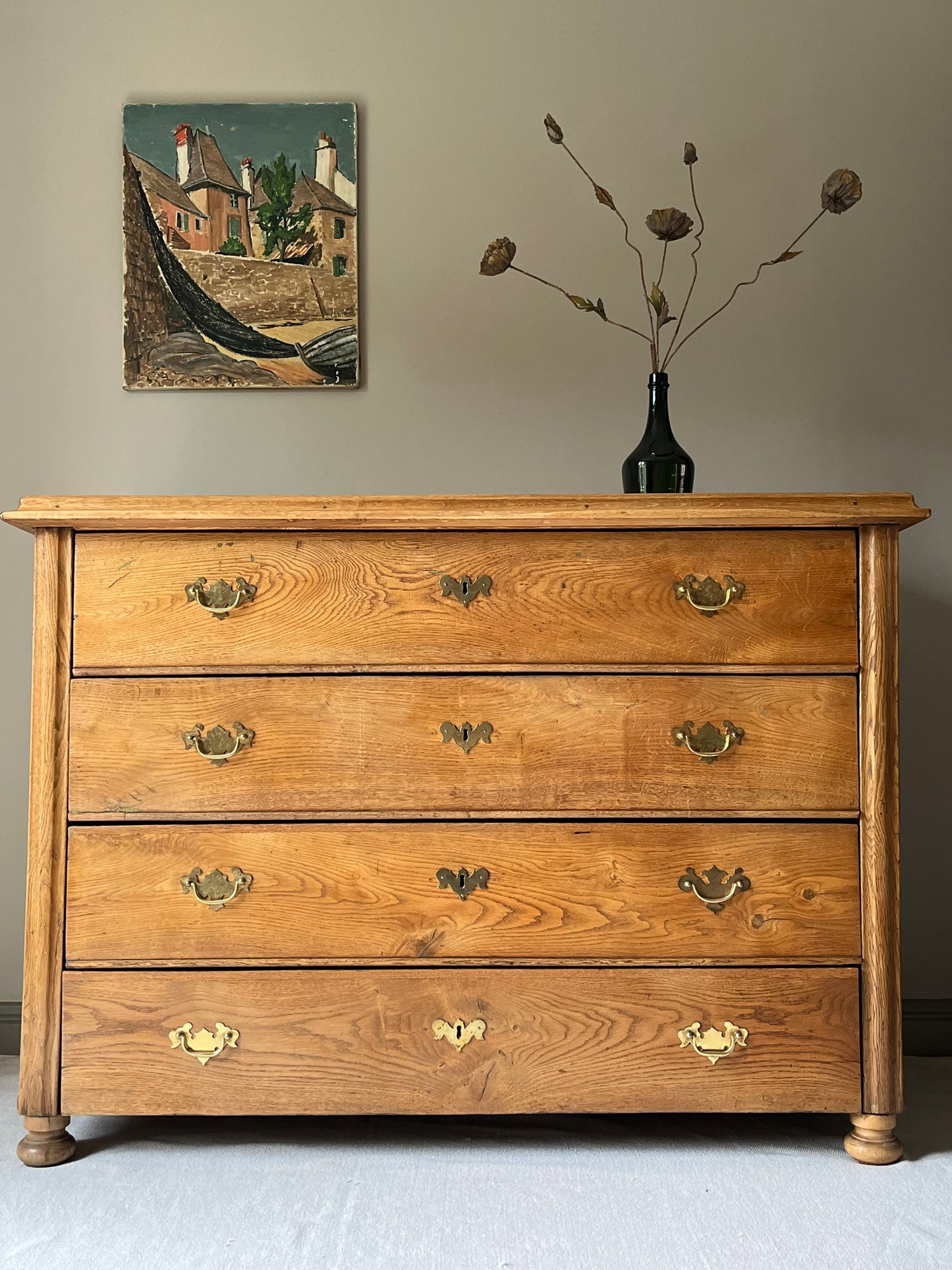 Continental Oak Chest of Drawers.