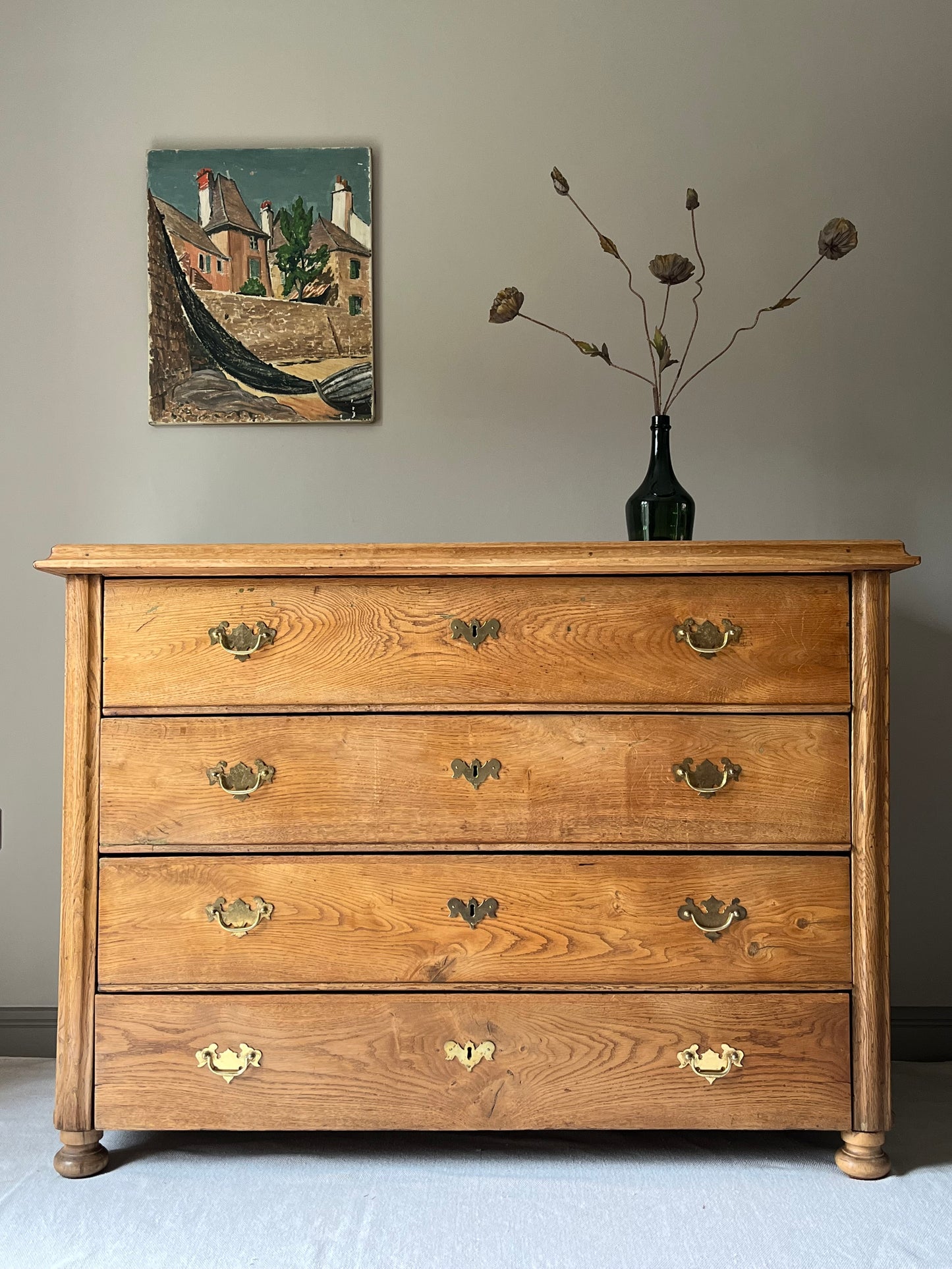 Continental Oak Chest of Drawers.