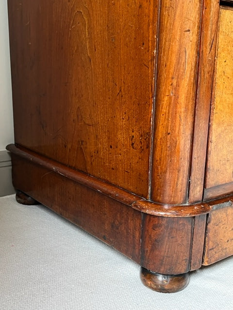Walnut And Mahogany Chest of Drawers.