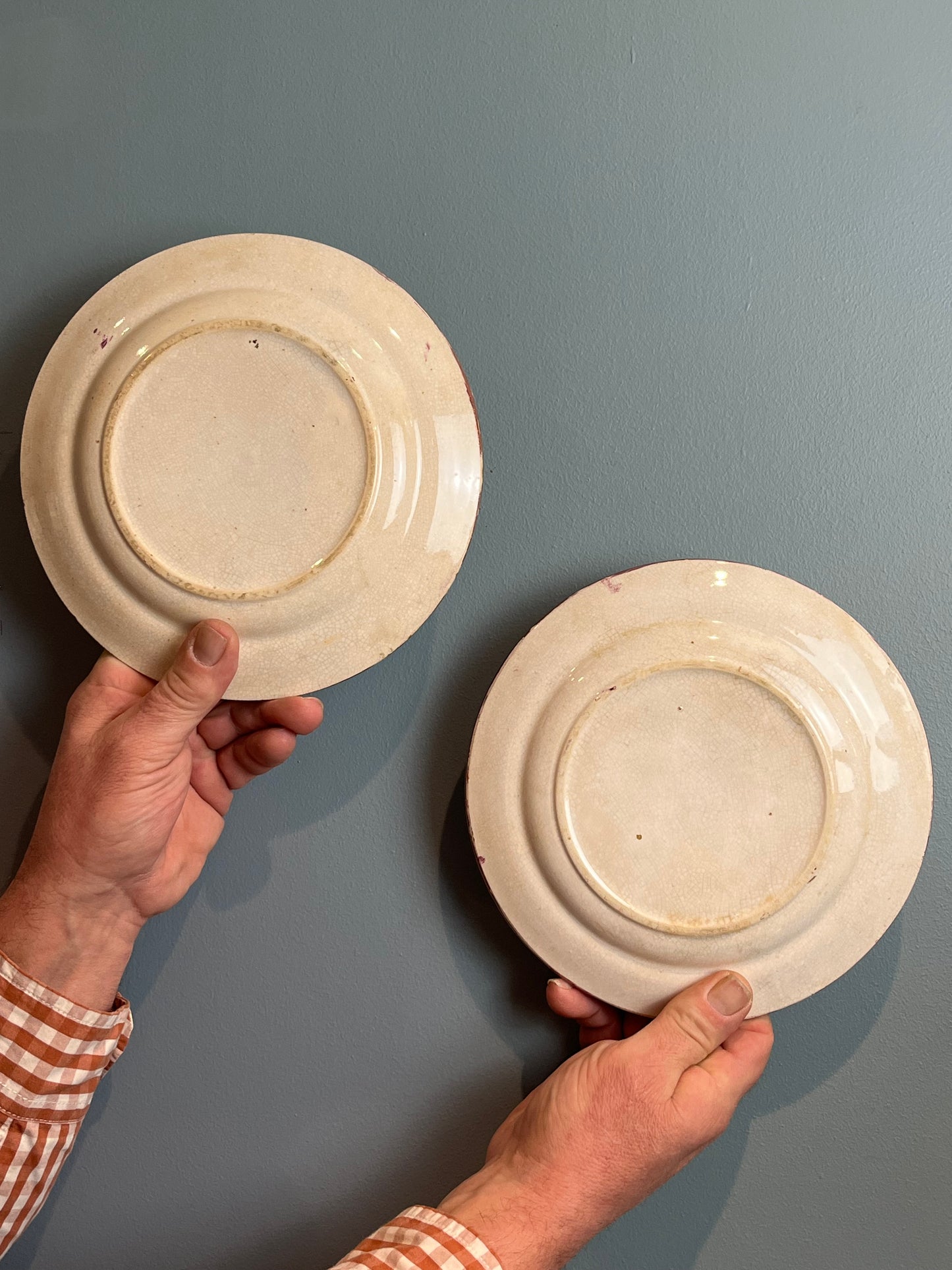 Two Lustre Plates.
