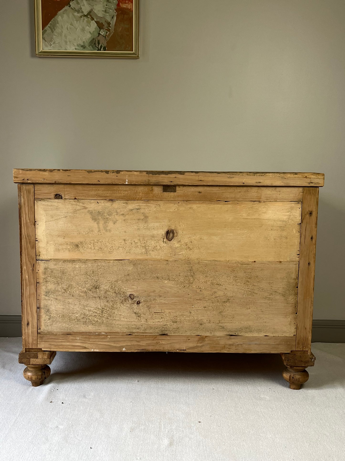 Country Pine Chest of Drawers.