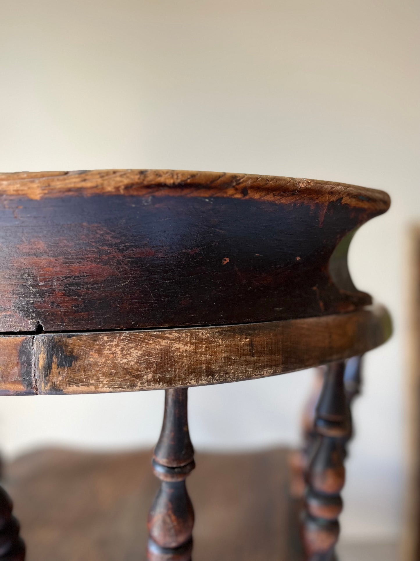 Captains Chair.