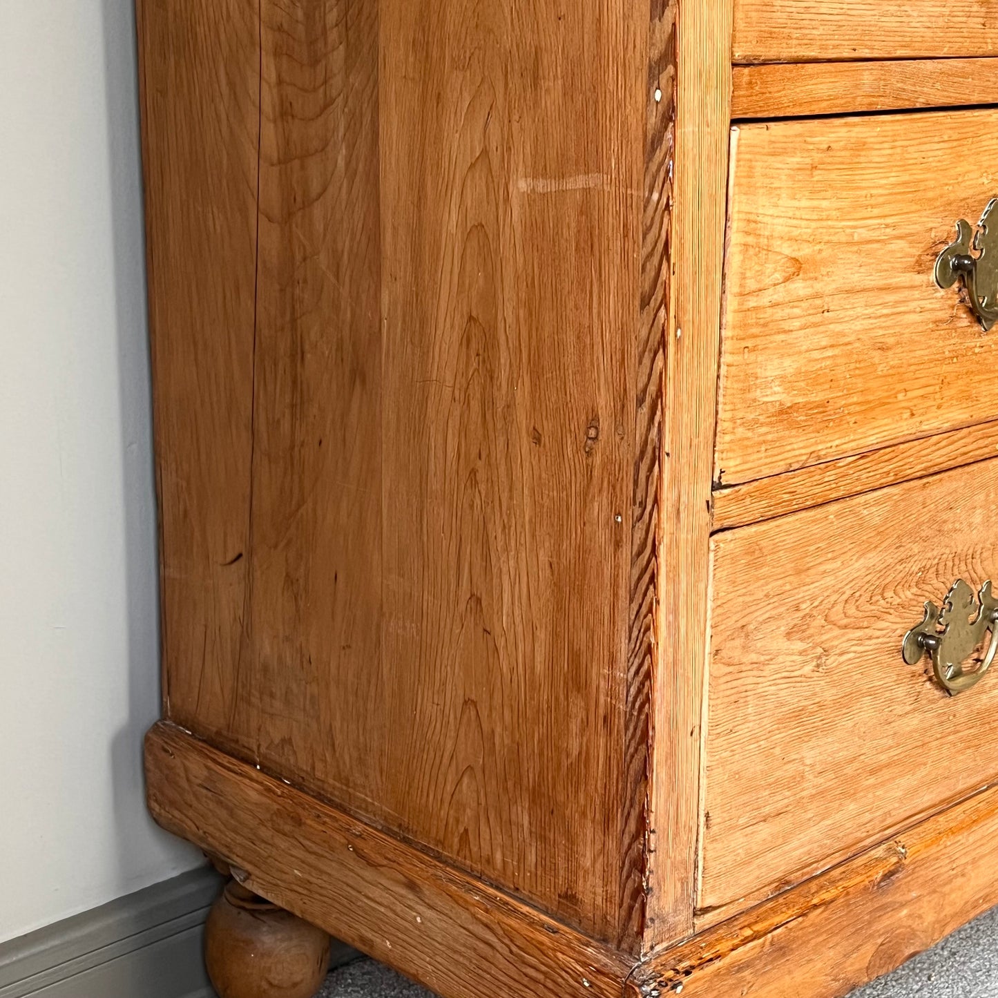 Country Pine Dresser Base