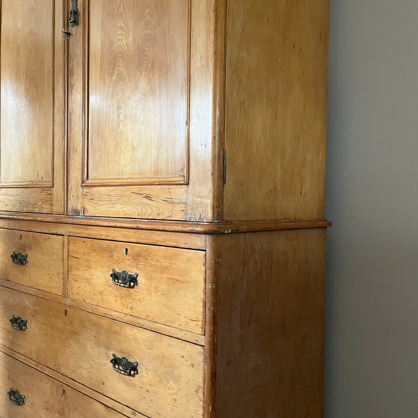 Pine Linen Press.