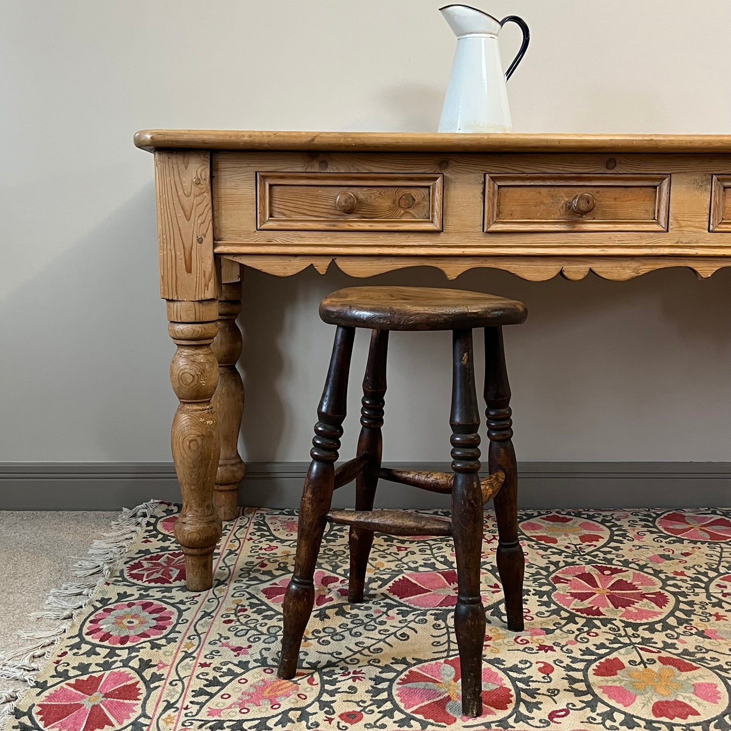 Country Elm Stool.