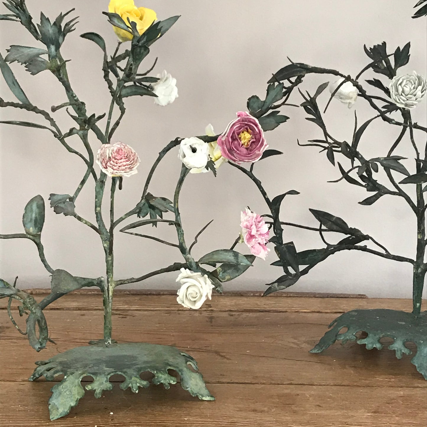 Toleware Flowers.
