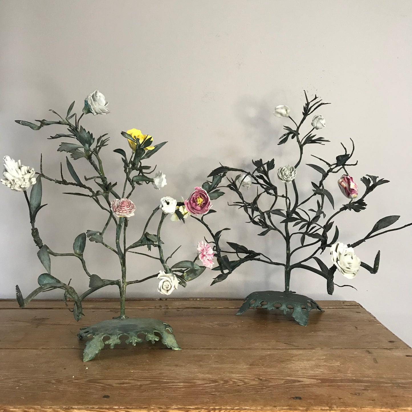 Toleware Flowers.