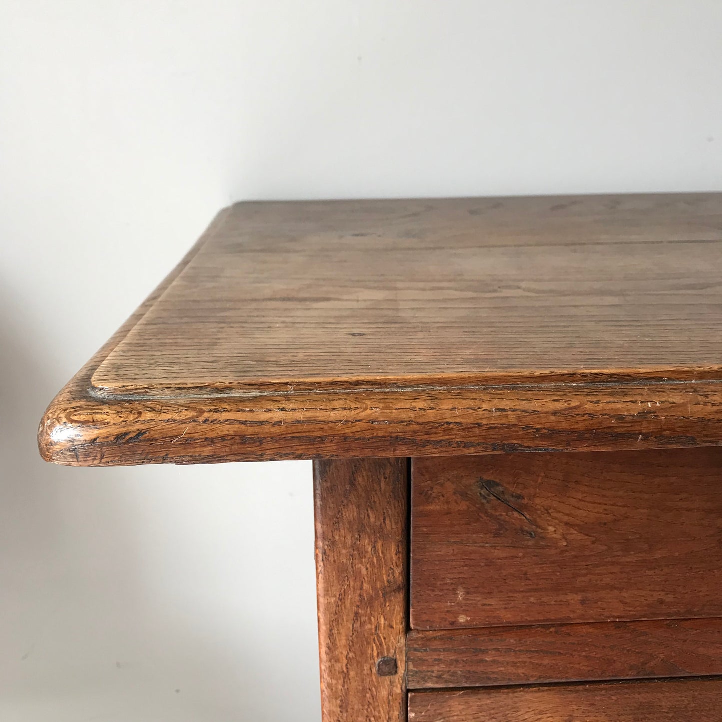 Provincial Oak Table.