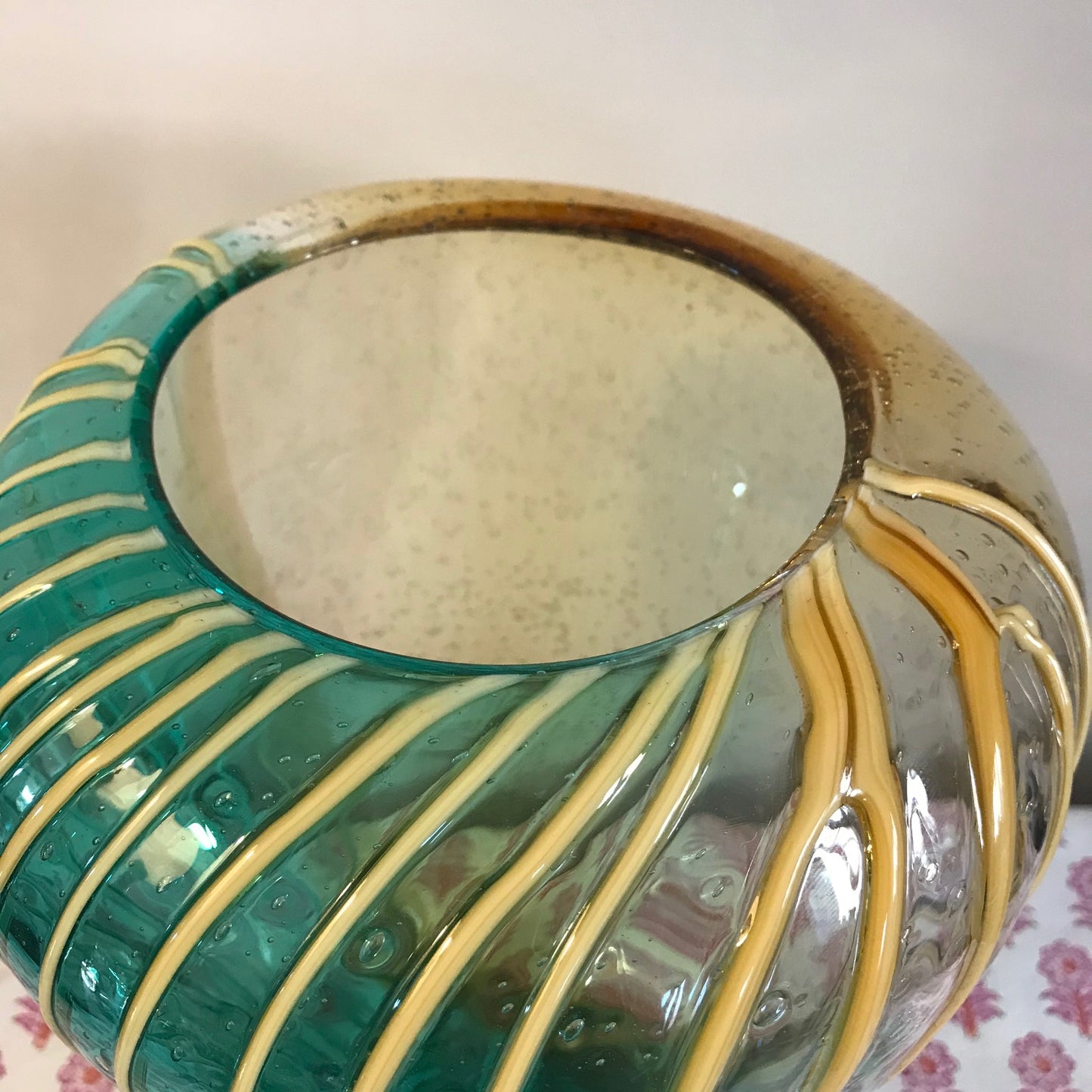A Stylist Art Glass Vase.