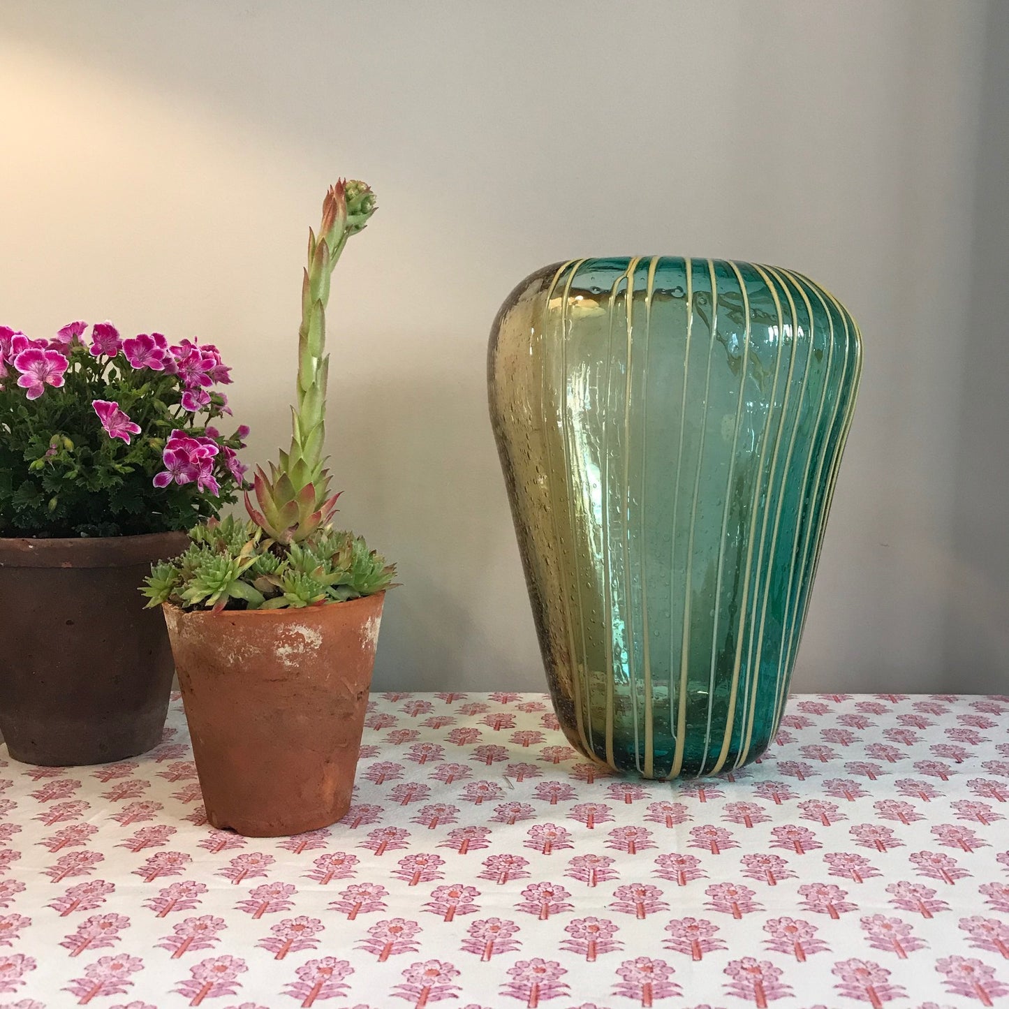 A Stylist Art Glass Vase.