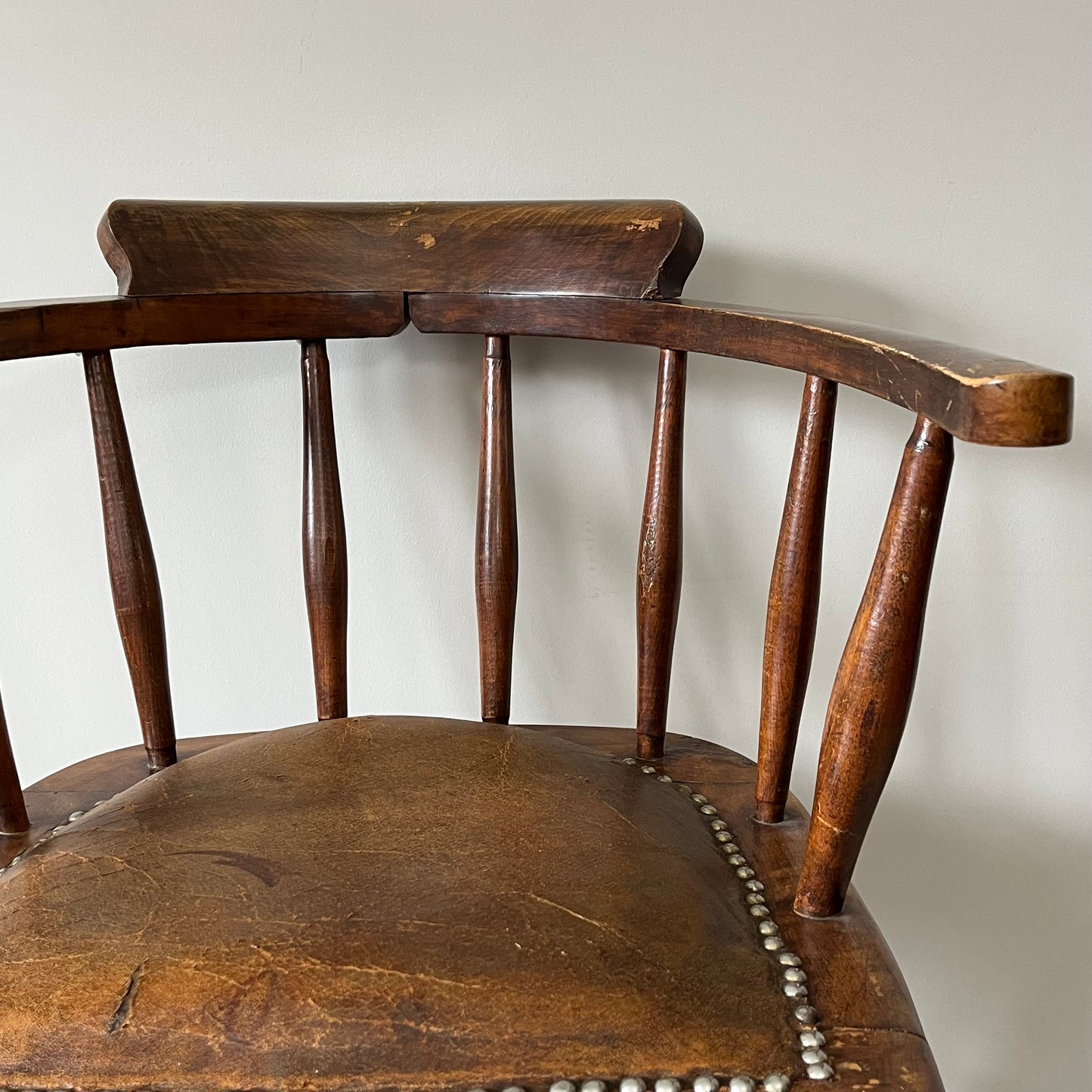 Captains Chair.
