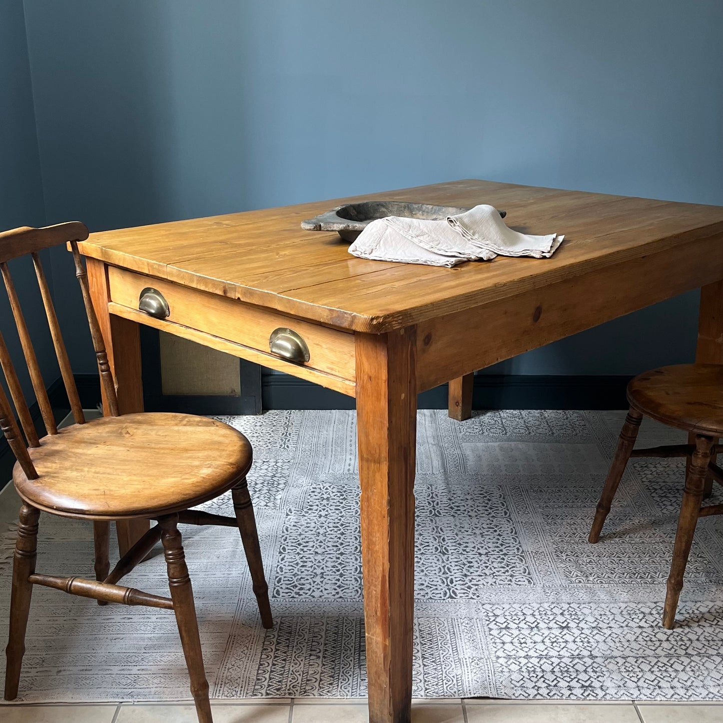 Country Pine Table.