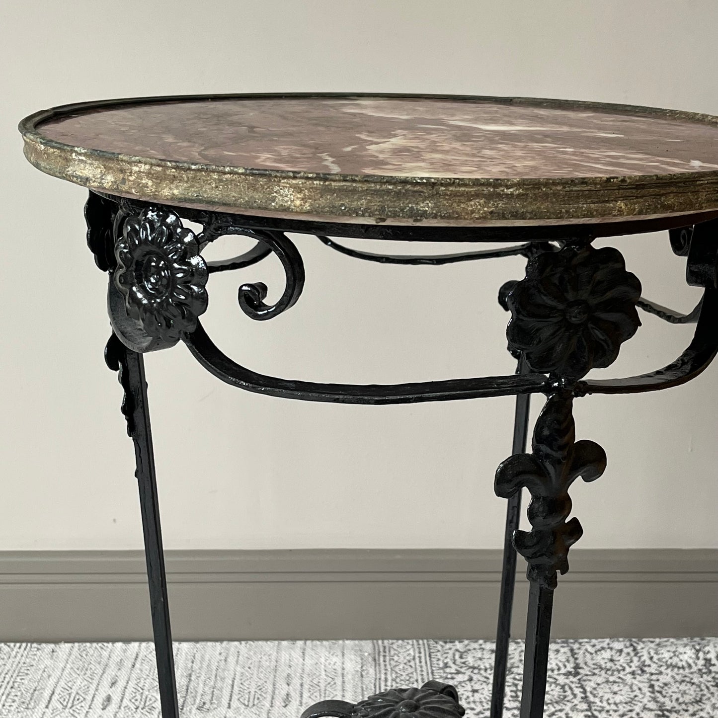 Pretty Side Table.