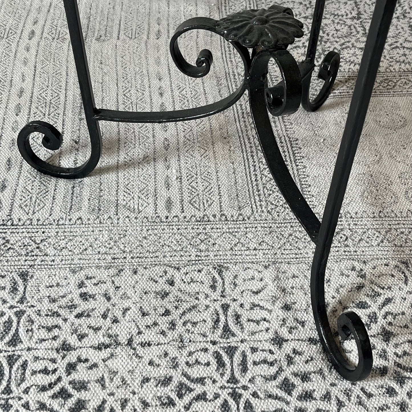 Pretty Side Table.
