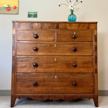 Load image into Gallery viewer, Oak Chest of Drawers.
