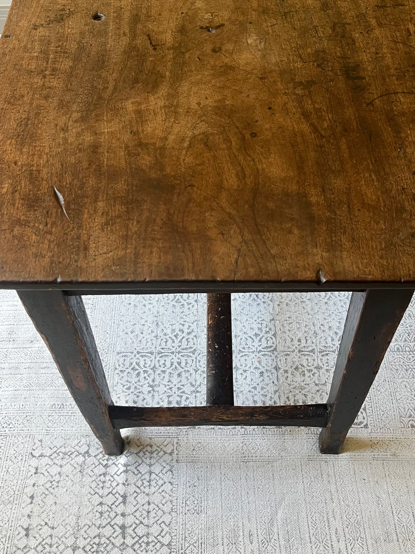 Country Farmhouse Dining Table.