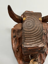 Load image into Gallery viewer, Spanish Bull.
