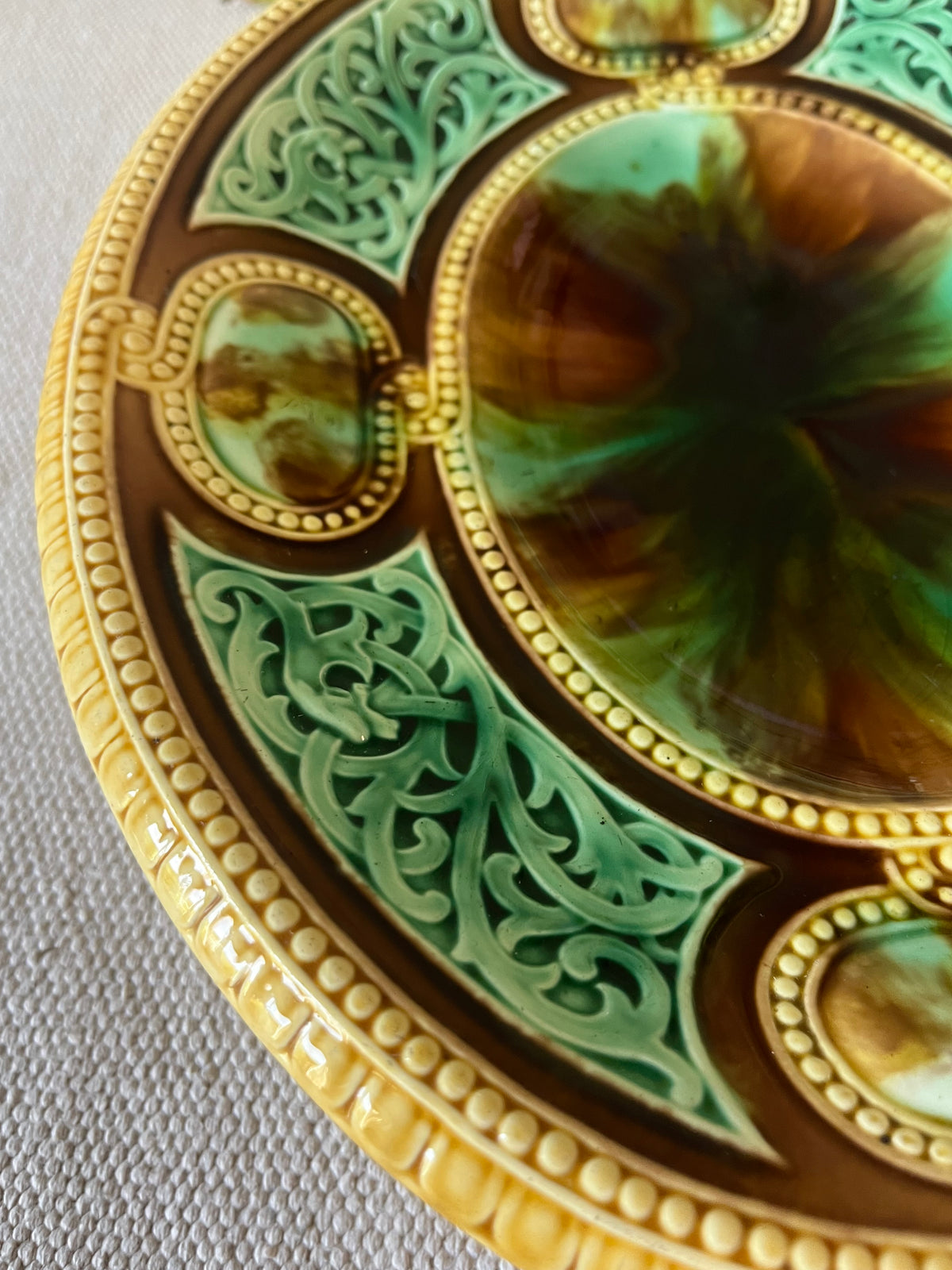 Majolica Footed Dish.