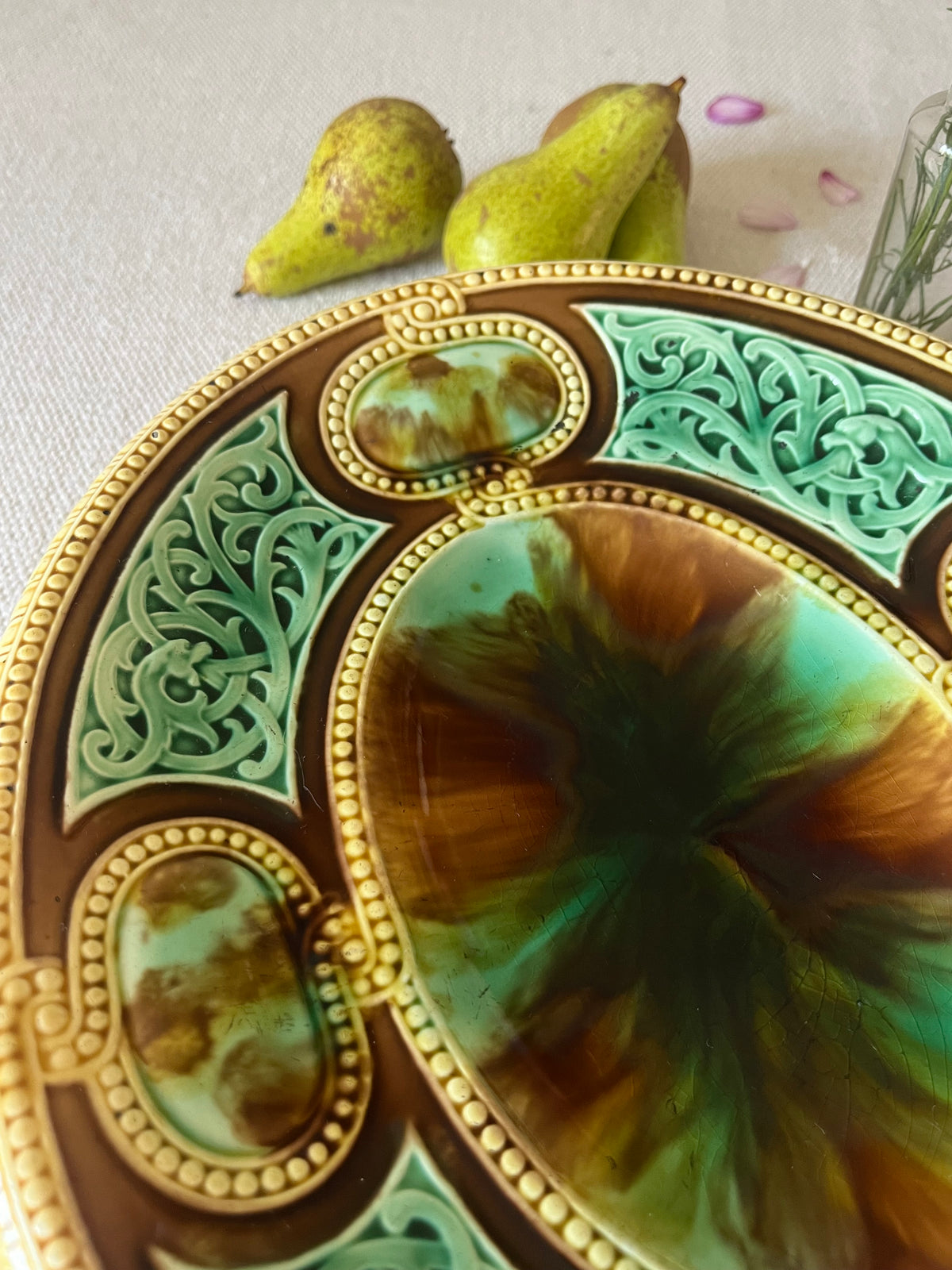Majolica Footed Dish.
