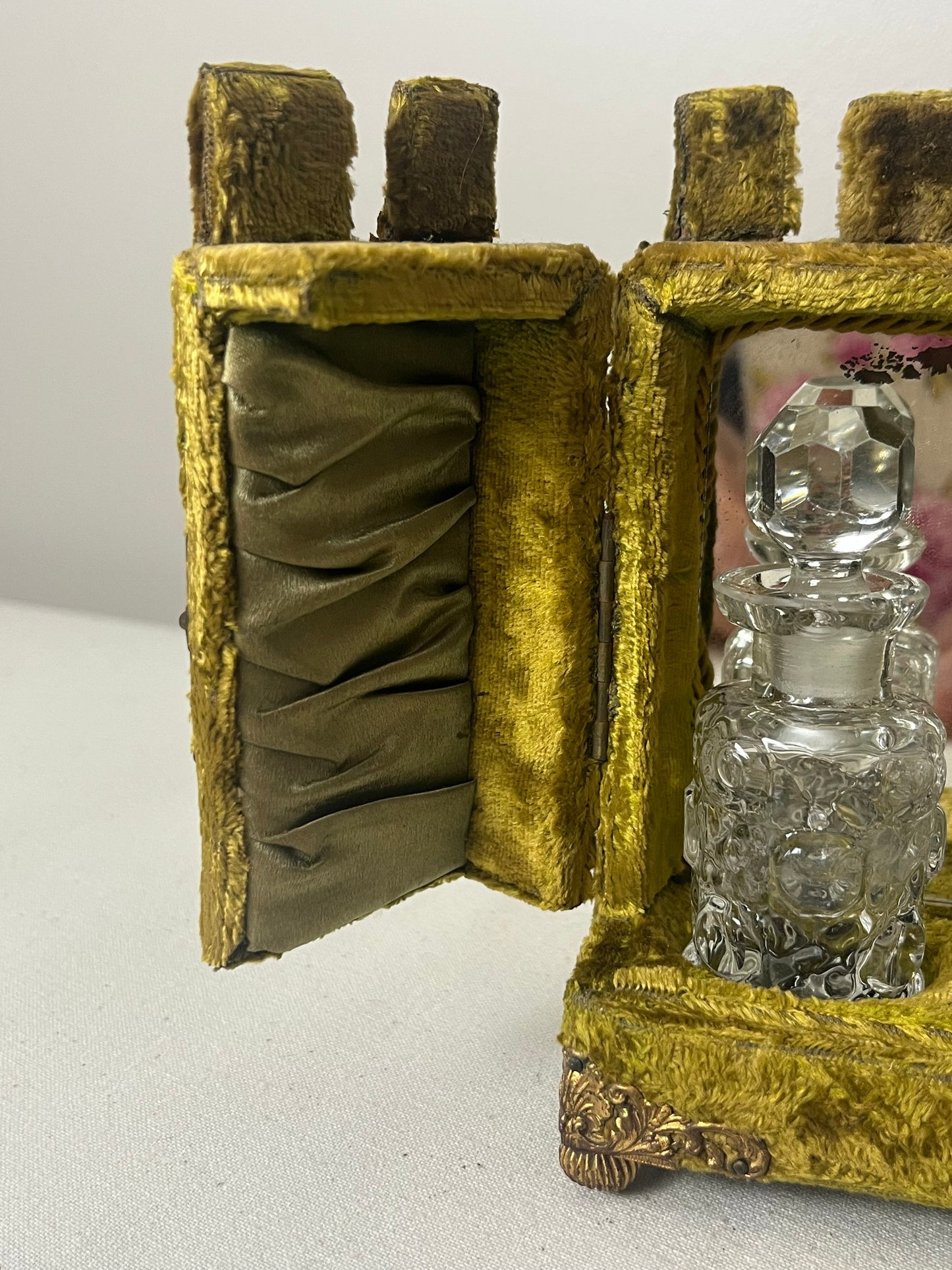 Perfume Travel Casket.