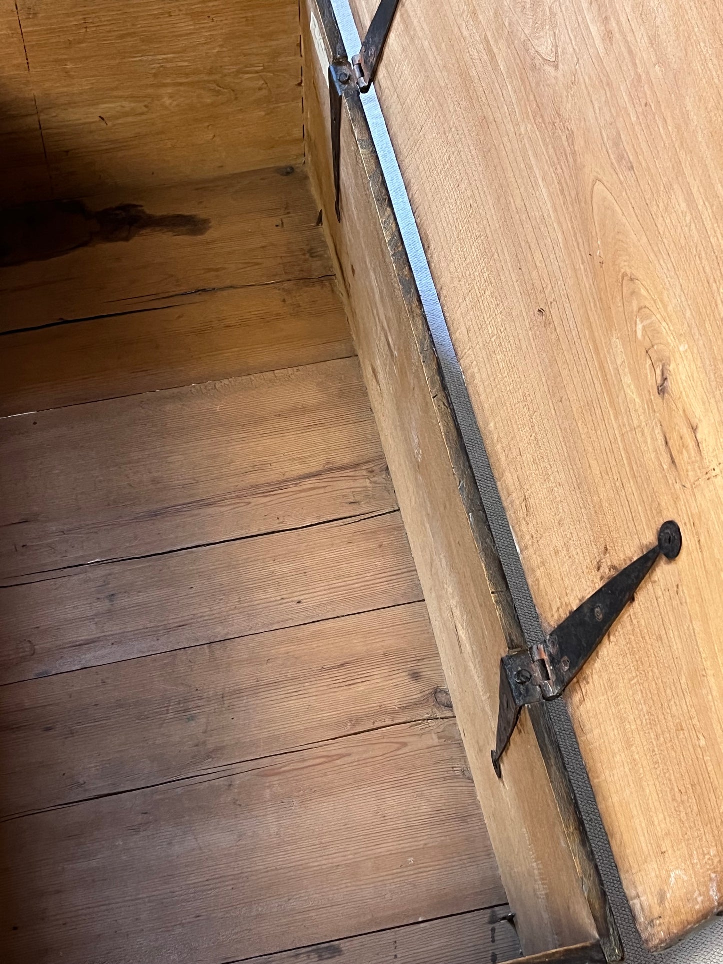 Georgian Elm Coffer.