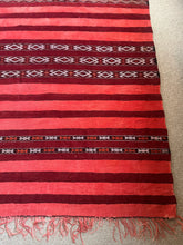 Load image into Gallery viewer, Moroccan Tribal Rug.
