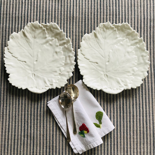 Pair of Leaf Plates.