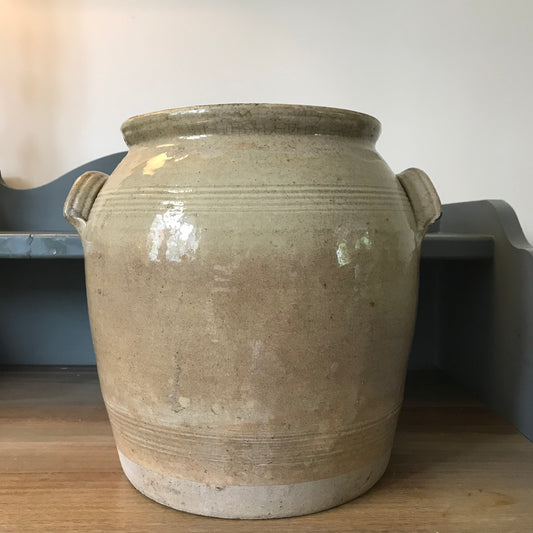 Burgundy Confit Pot.