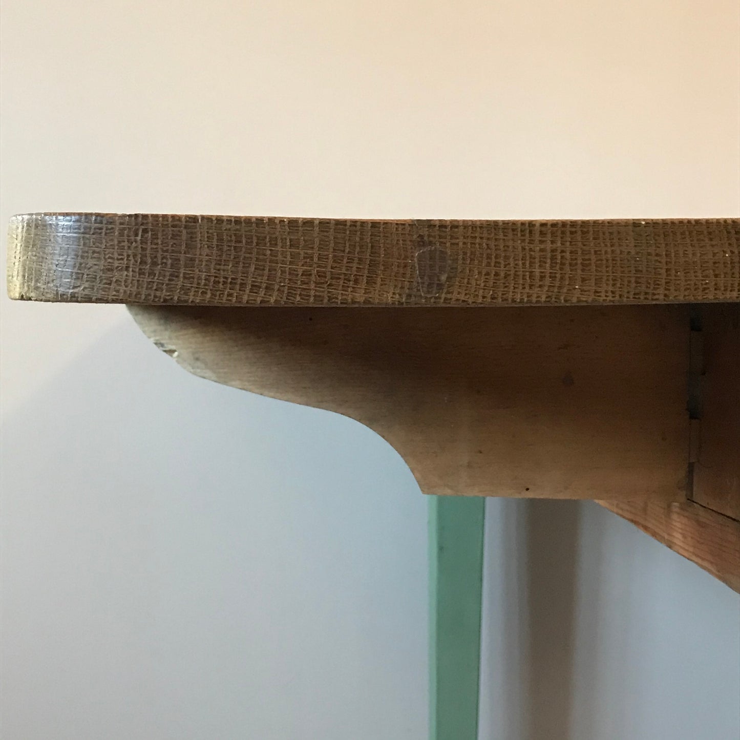 Pine drop Leaf Table.