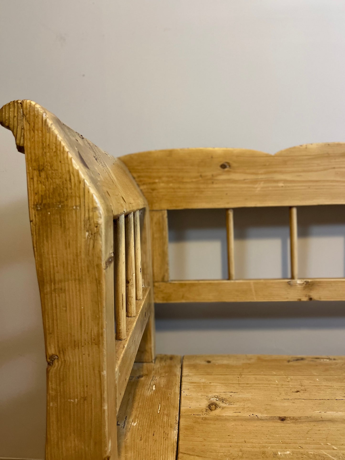Continental Pine Box Seat /Settle.