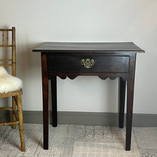 Load image into Gallery viewer, Country Oak Side Table.
