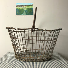 Load image into Gallery viewer, Wonky Potato Basket.
