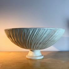 Load image into Gallery viewer, Studio Pottery Bowl.
