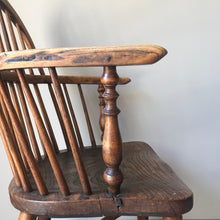 Load image into Gallery viewer, Elm and Ash Windsor Chair.
